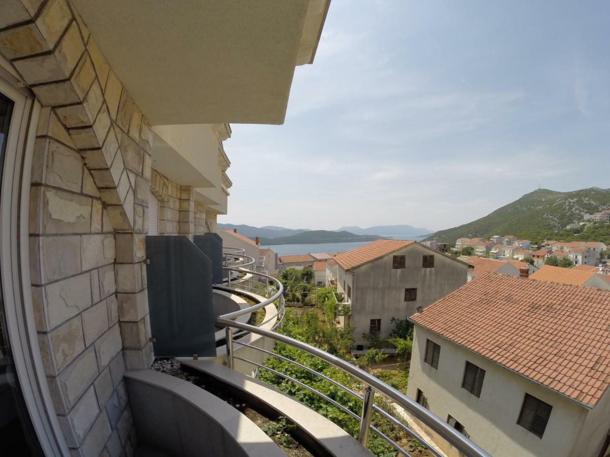 Youth Hotel Lav Neum Exterior foto